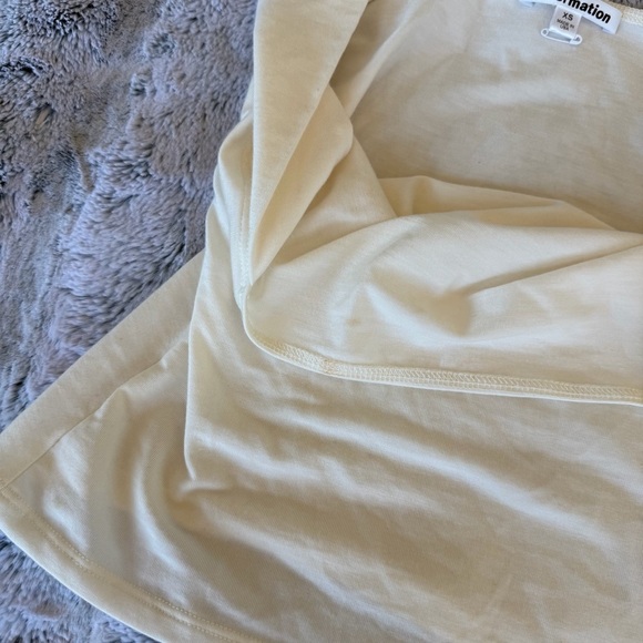 Reformation Cream Women's Top - Picture 3 of 5